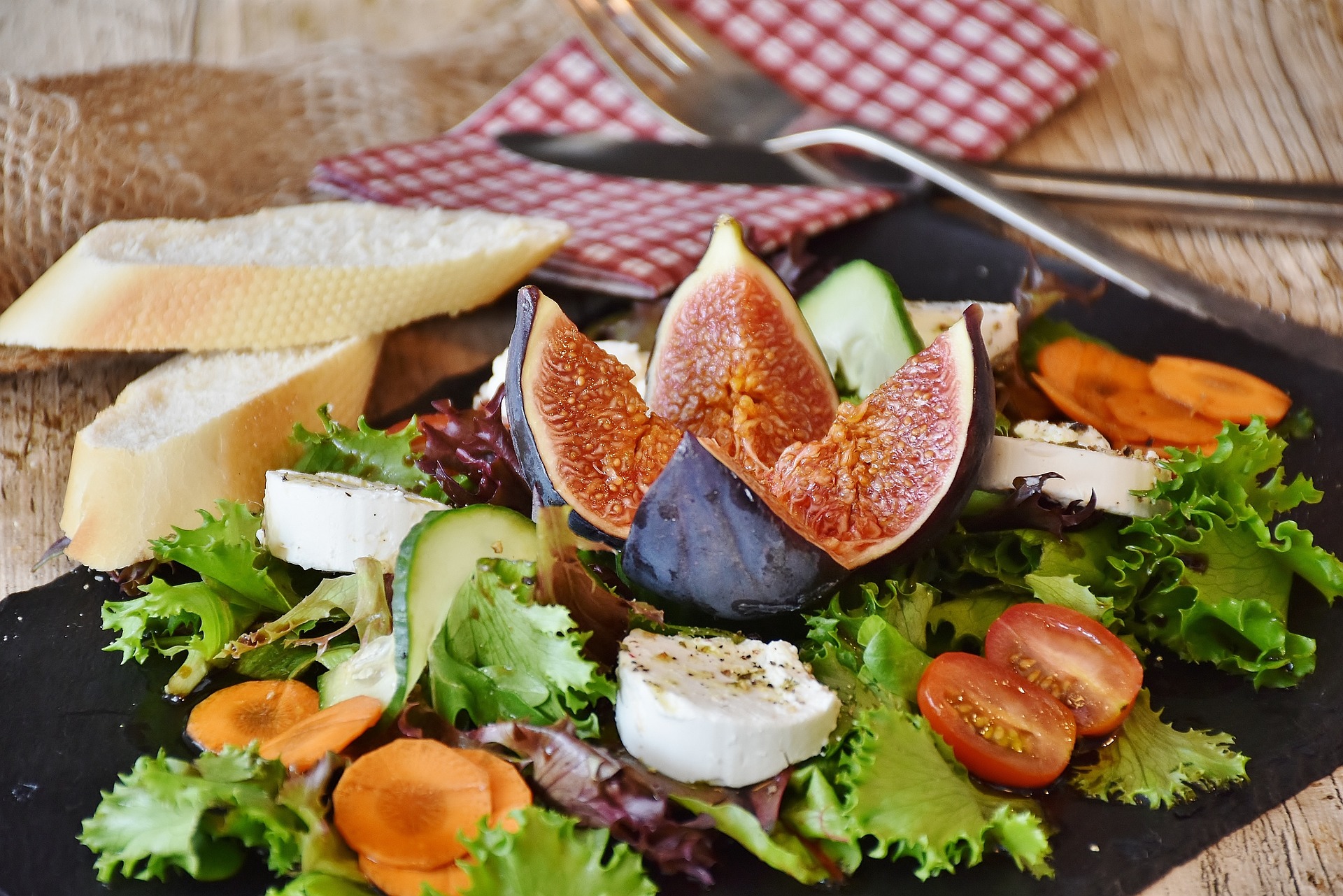 Image Salade de chèvre chaud